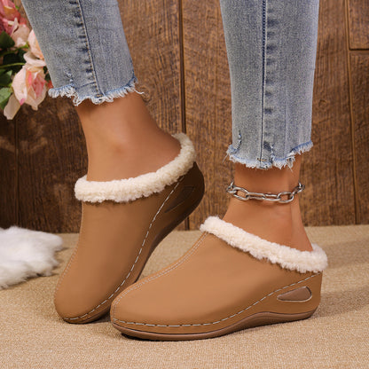 Liva™ – Warme Gefleeceerde Slip-On Comfort Sandalen